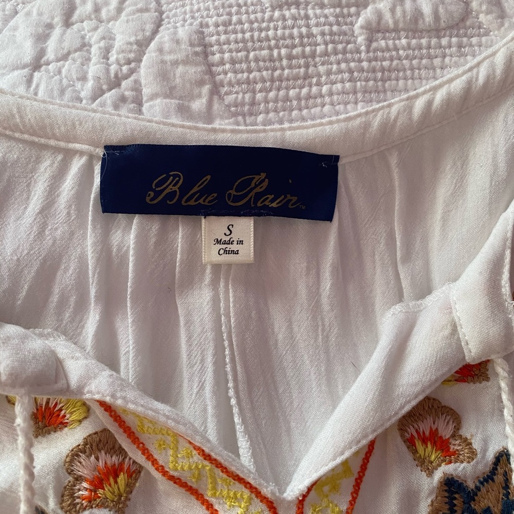 White Embroidered Tank - Picture 3 of 3